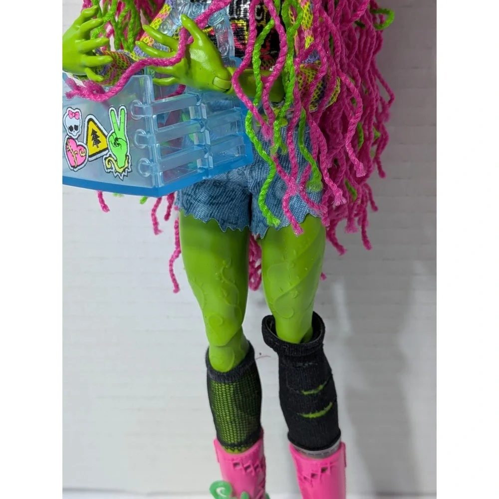 monster high fast shipping